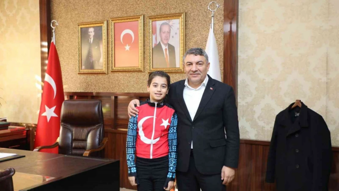 10 yaşındaki Muhammed, Avrupa şampiyonu oldu
