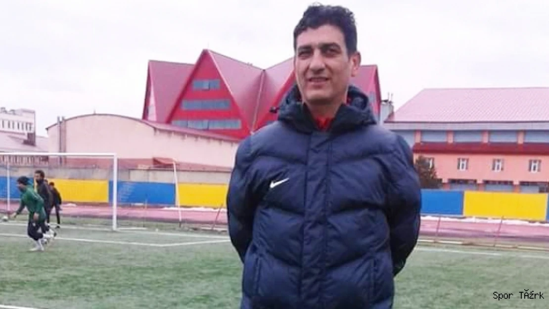 Ağrıspor Erol Yeşilbaş'a emanet
