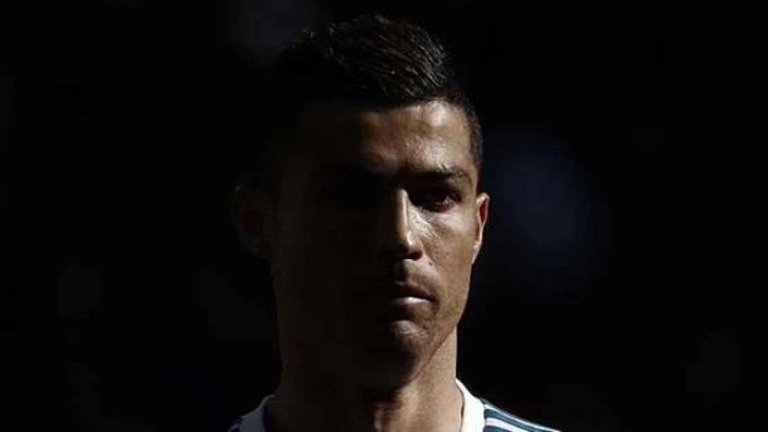Cristiano Ronaldo, 1 milyar dolar kazanan ilk futbolcu olacak