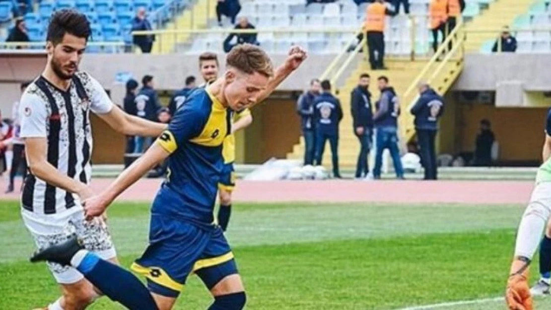Fenerbahçe 3. Lig'den transfer yapıyor
