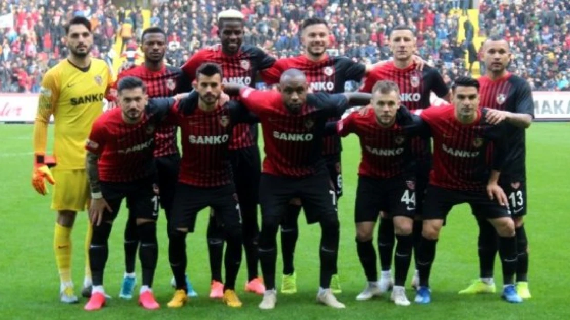 Gaziantep FK'da futbolculara seyahat izni verildi