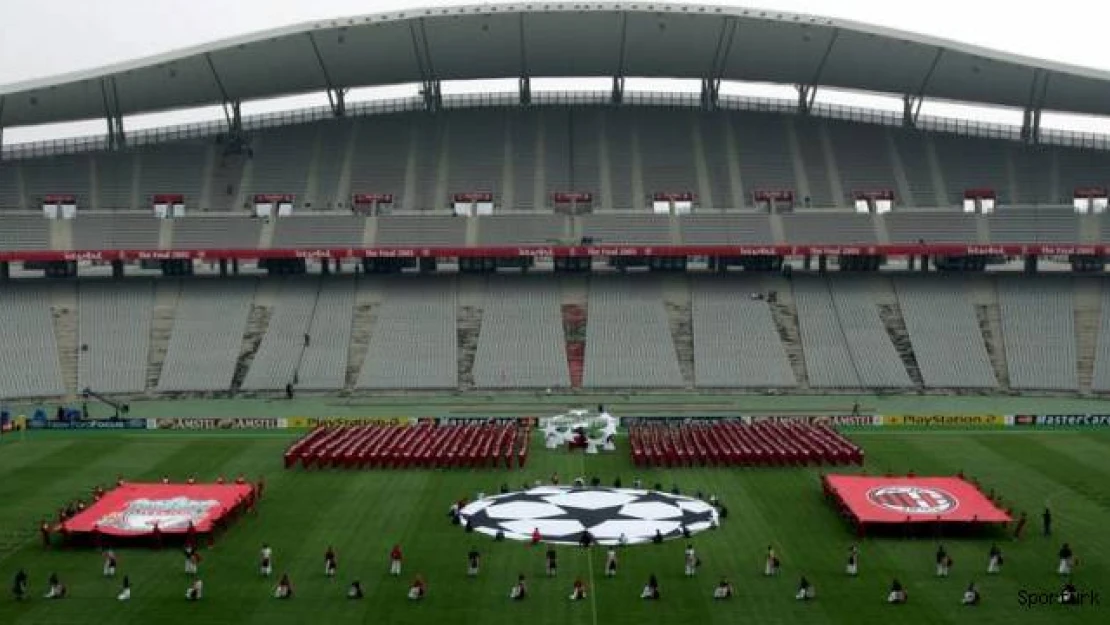 2021 UEFA Şampiyonlar Ligi Finali İstanbul'da oynanacak.