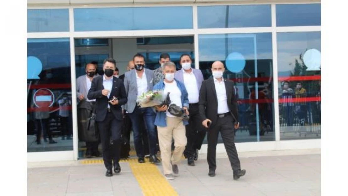 Beşiktaş kafilesi Denizli'ye geldi