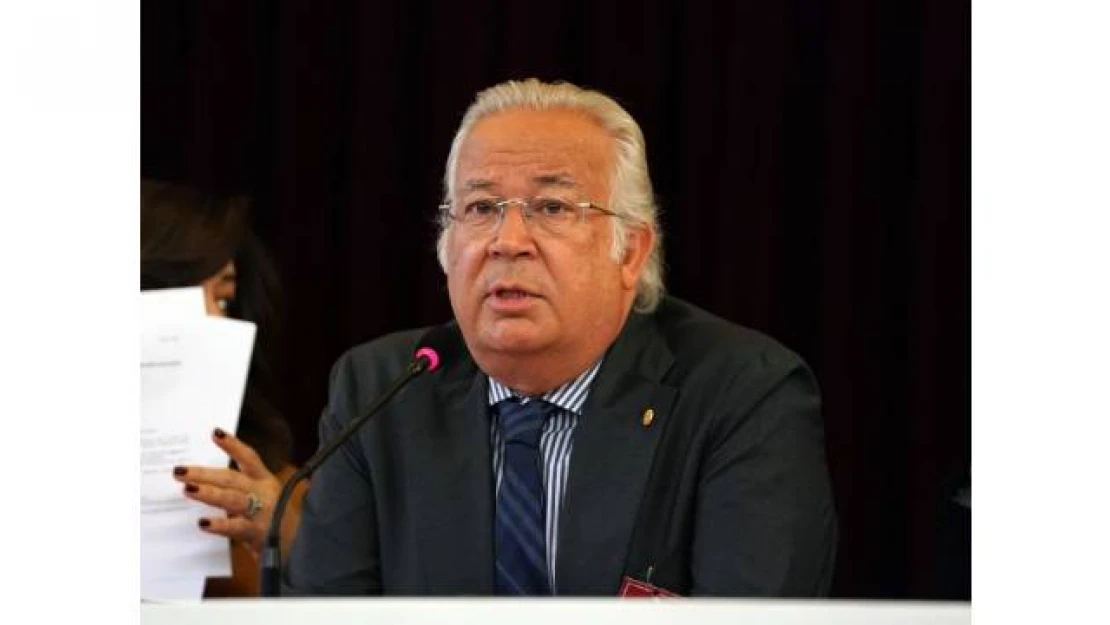 Eşref Hamamcıoğlu: &quotHer Rize deplasmanına gidişimizde mutlaka tatsızlık çıkıyor"