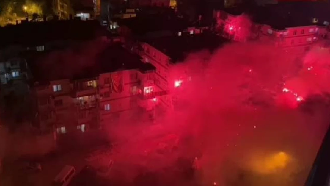 Göztepeli taraftarlar 95. yıl kutlamalarına başladı
