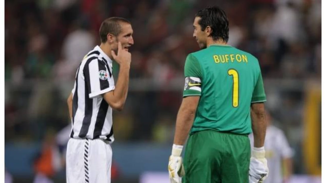 Juventus, Buffon ve Chellini'nin sözleşmelerini uzattı