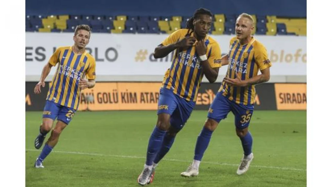 Süper Lig: MKE Ankaragücü: 1 - Medipol Başakşehir FK: 0