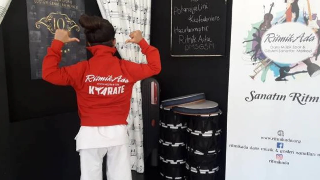 Türkiye Şampiyonu Anıl Mert İmre, Kuşadası'nın gururu oldu