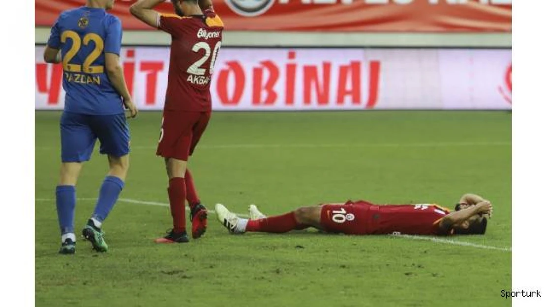 Galatasaray'da galibiyet hasreti 8'e çıktı