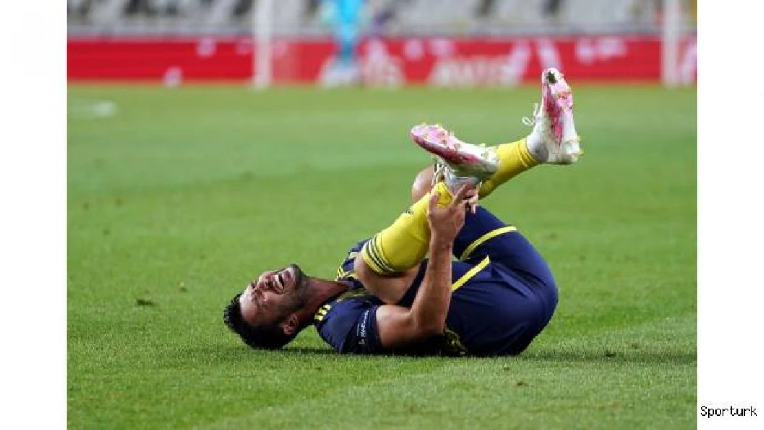 Tolgay Arslan devam edemedi!