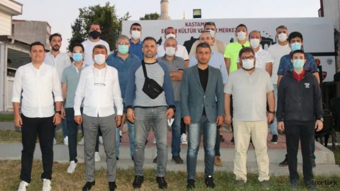 TÜFAD Başkan Fatihli Antrenörler ile buluştu