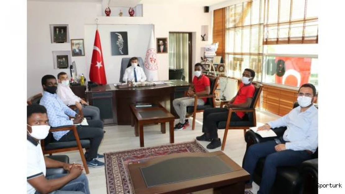 Afrikalı öğrencilerden ziyaret