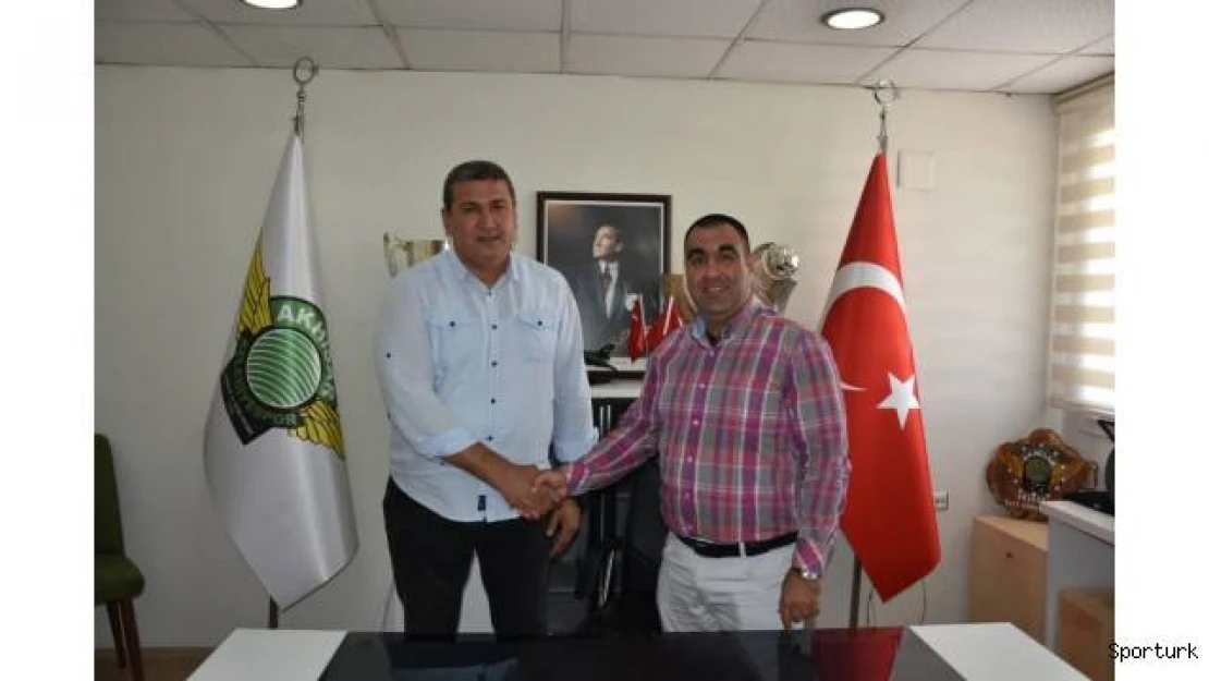 Akhisarspor'a yeni sportif direktör