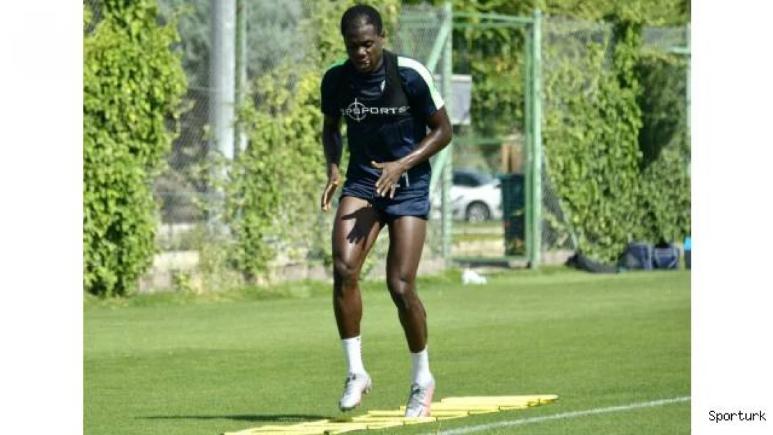 Farouk Miya: &quotBu sene ligde daha başarılı olacağımıza inanıyoruz"