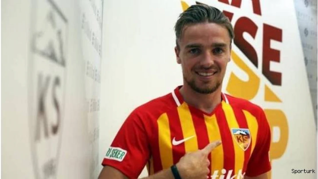 Kayserispor Ben'i gönderdi