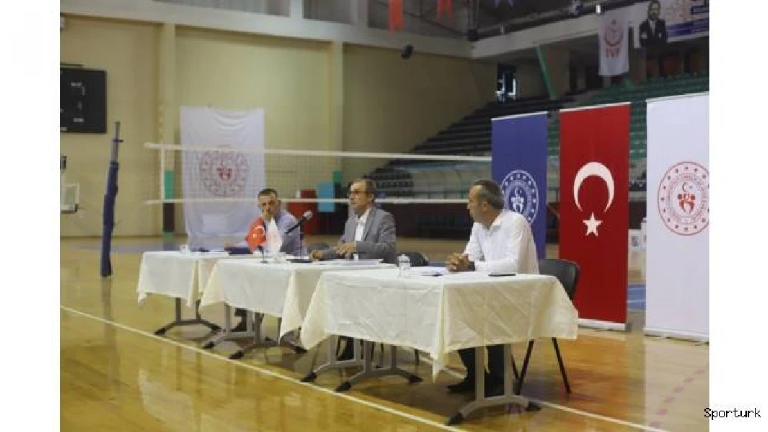 Spor merkezleri yeniden faaliyete geçmeye başladı