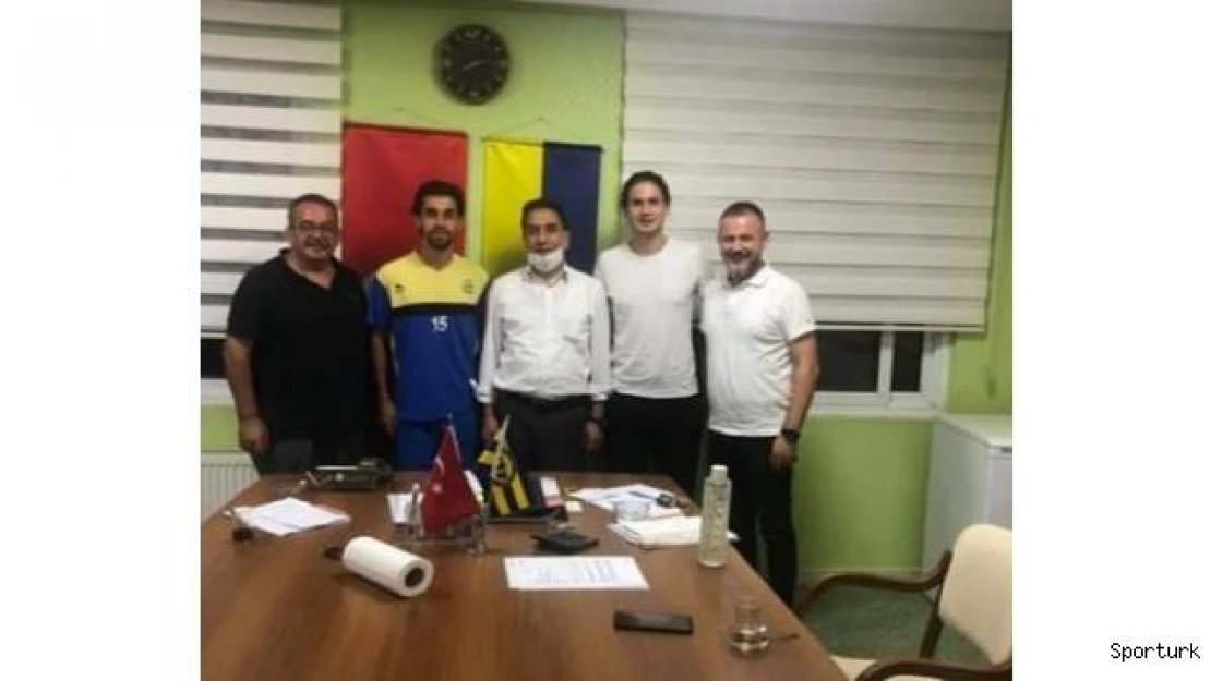 Tarsus İdman Yurdu'nda Sefa ve Alperen yuvada kaldı