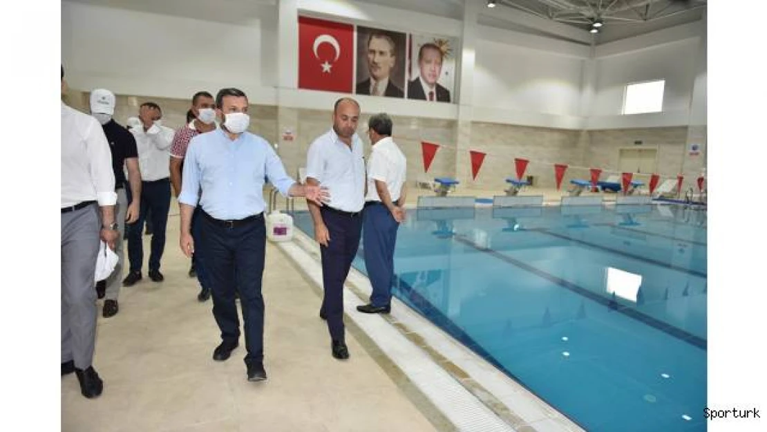 Yüreğir'de kapalı yüzme havuzuna kayıtlar başladı