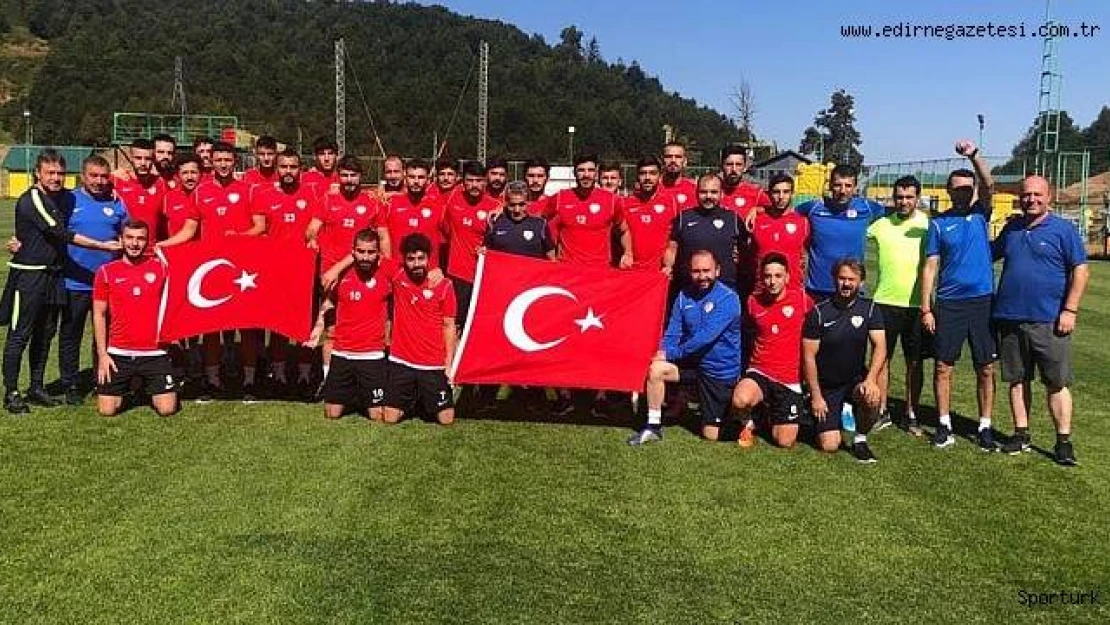 Edirnespor emin adımlarla ilerliyor