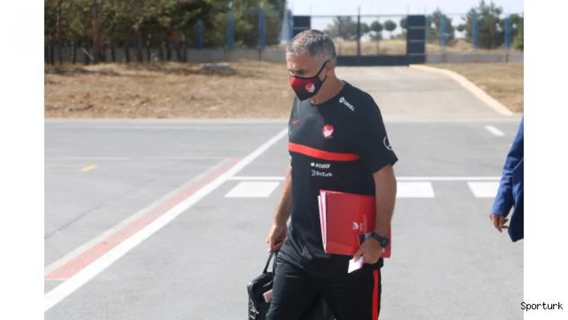 Milli Takım Sivas'tan ayrıldı