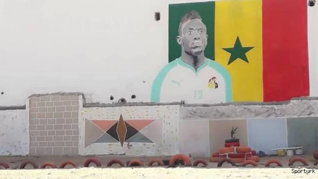 Mbaye Diagne, Senegal'de eğitim gördüğü okulunu yeniledi