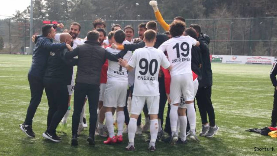 16 yaşındaki kurtarıcı Yunus Emre Kefeli 2-0