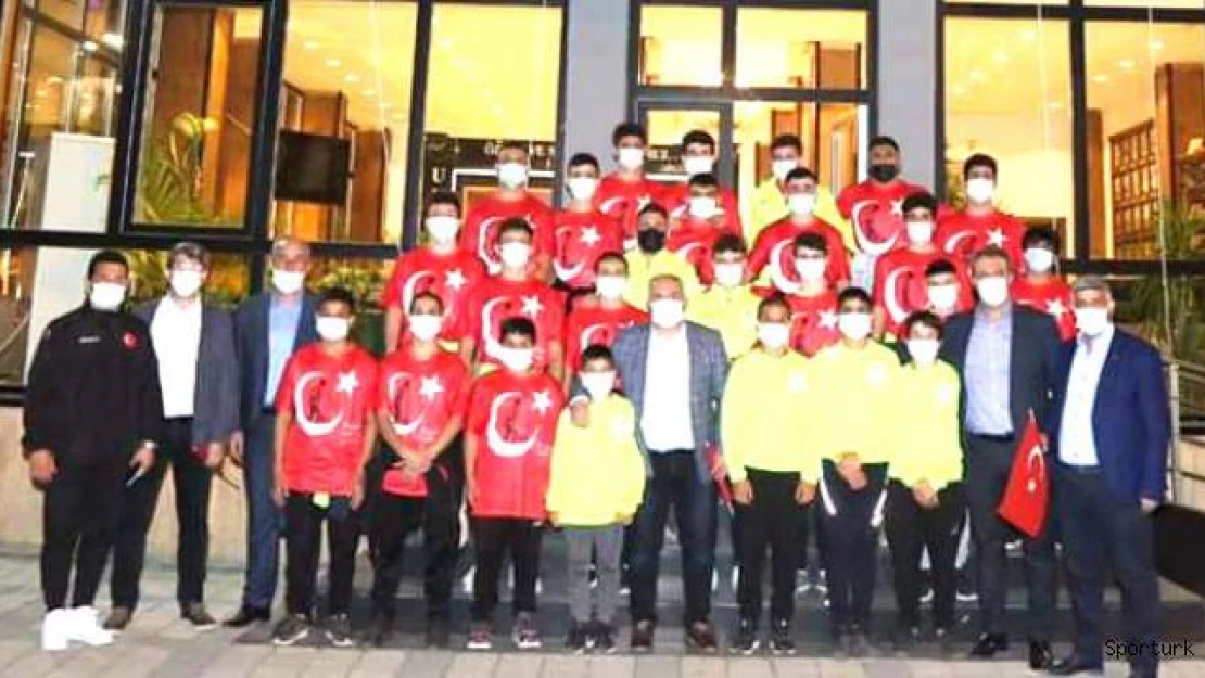 Antalya'da Çatalca rüzgârı