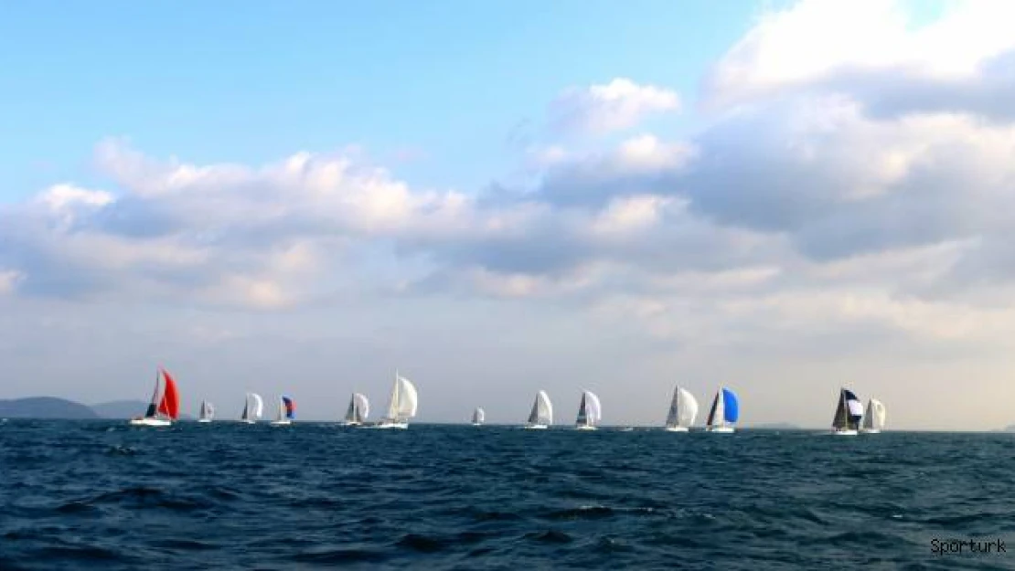 Uludağ'ın ilham verdiği yelken yarışı &quotTAYK - Eker Olympos Regatta" klasik rotasına geri dönüyor