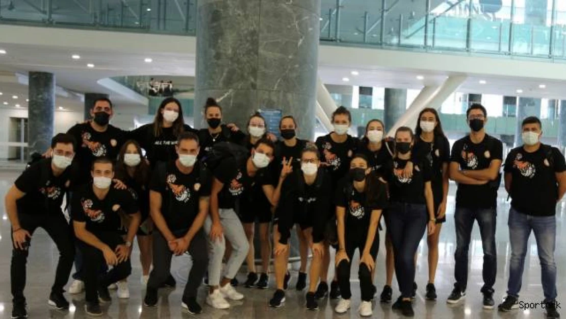 Eczacıbaşı, sezon hazırlıkları için İzmir'de
