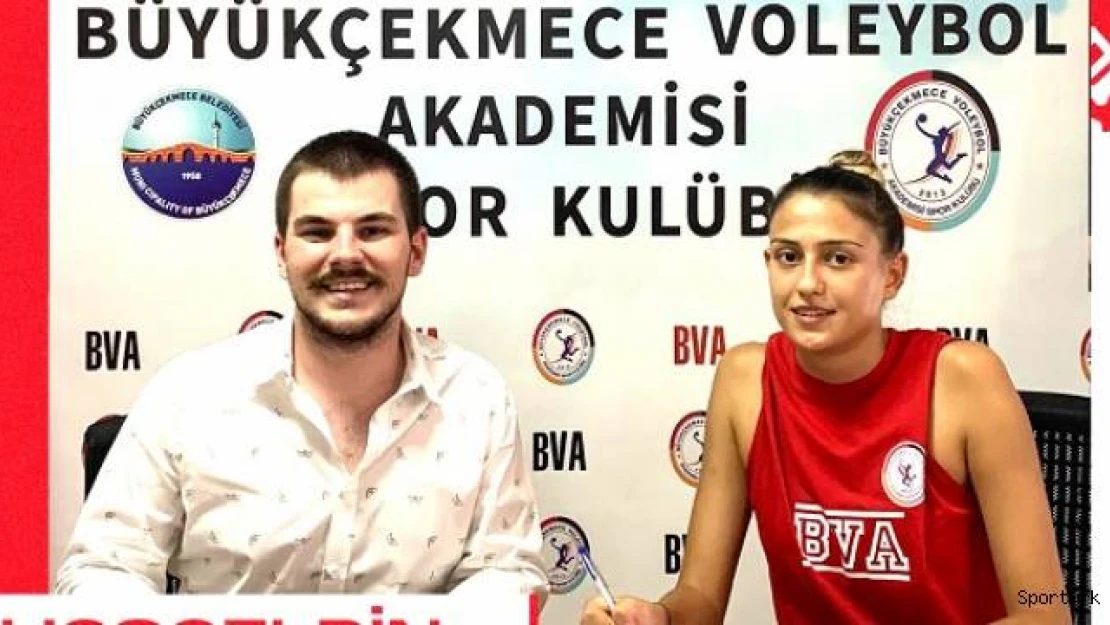 Selin Buse de Akademi'de