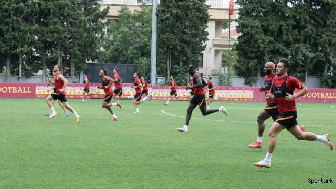 Galatasaray'da Marcao takımla çalışmalara başladı