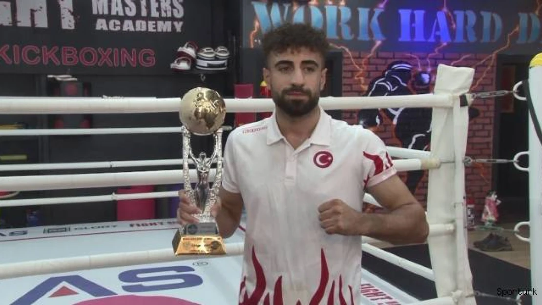 Şampiyon kick boksçu, İtalya'da ikinci kez kupa kaldırmak için hazırlanıyor