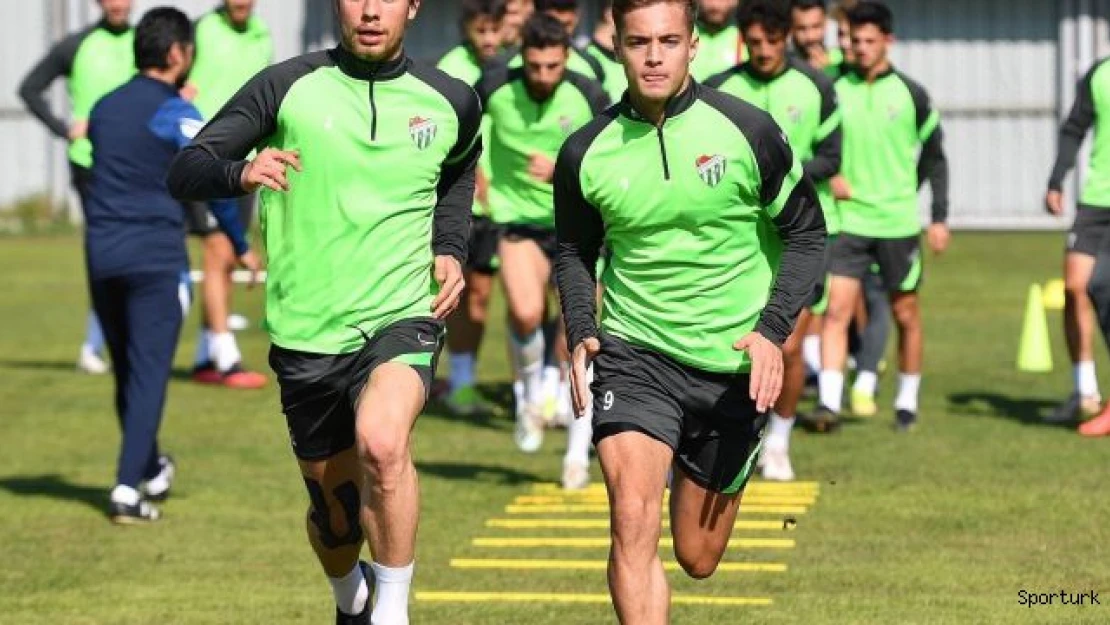 Bursaspor'da Balıkesirspor maçının taktik antrenmanı yapıldı
