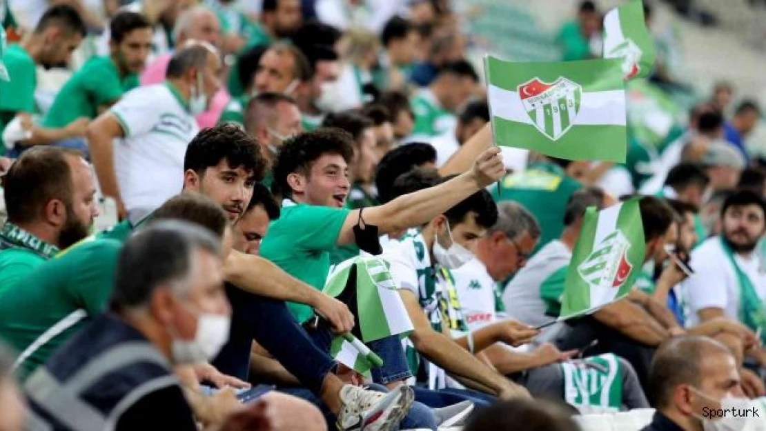 Bursaspor'un Timsah Park'taki 4 maçına 19 bin 961 taraftar geldi