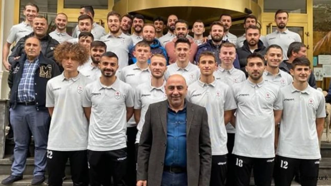 Gülsuyuspor Yalova'da kampa girdi