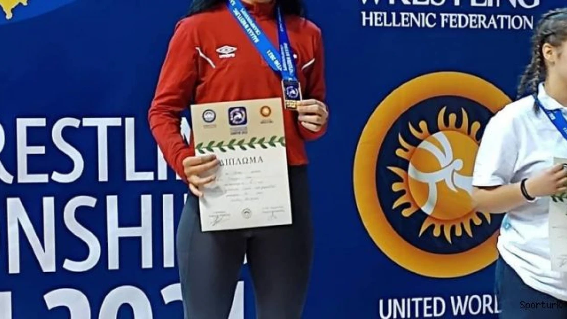 Kepsutlu güreşçi Duygu Gen Balkan şampiyonu oldu