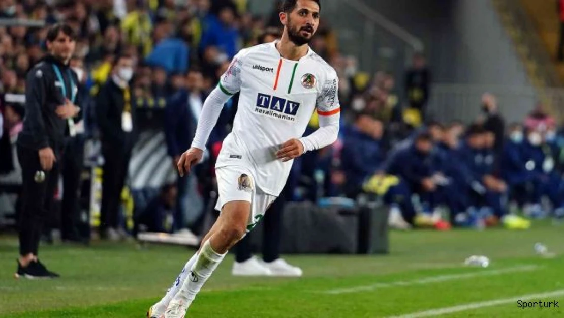 Fenerbahçe evinde ağır yaralı!