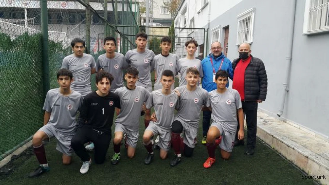 Bir dönem 1. Lig'deydiler şimdi ne statları var ne de binaları