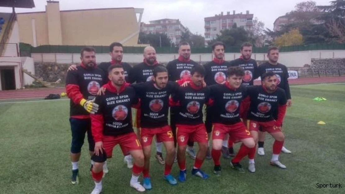 Genç futbolcular başkanlarını unutmadı