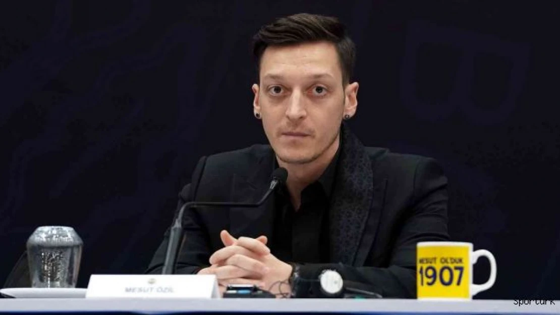 Mesut Özil'den takım arkadaşlarına uyarı!