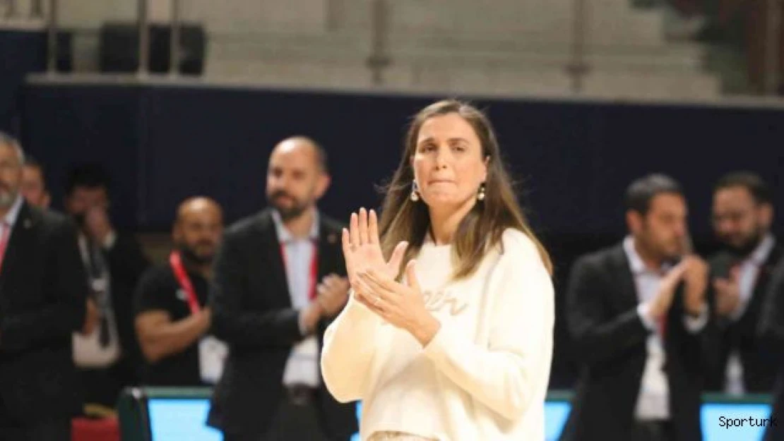 Milli basketbolcu Şaziye'den milli takıma ve basketbola duygusal veda