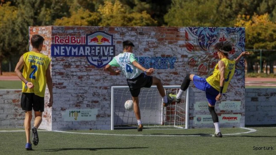 Red Bull Neymar Jr's Five'ta final şekilleniyor