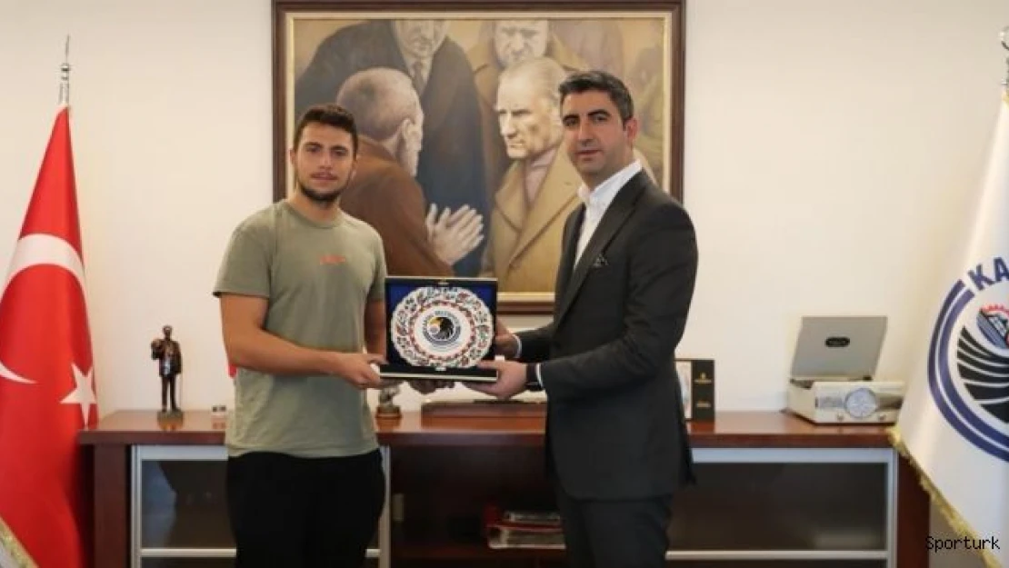 Şampiyon milli kürekçi Ali Ardıl İlgün'den Başkan Gökhan Yüksel'e ziyaret
