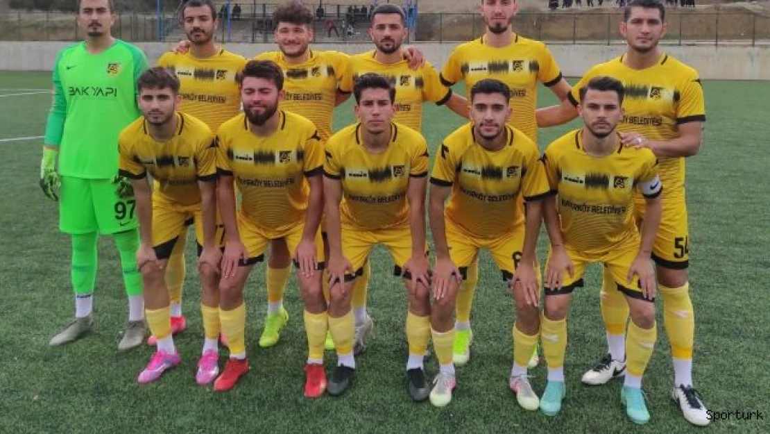 Bayırköyspor 3'üncü lig hedefine adım adım koşuyor