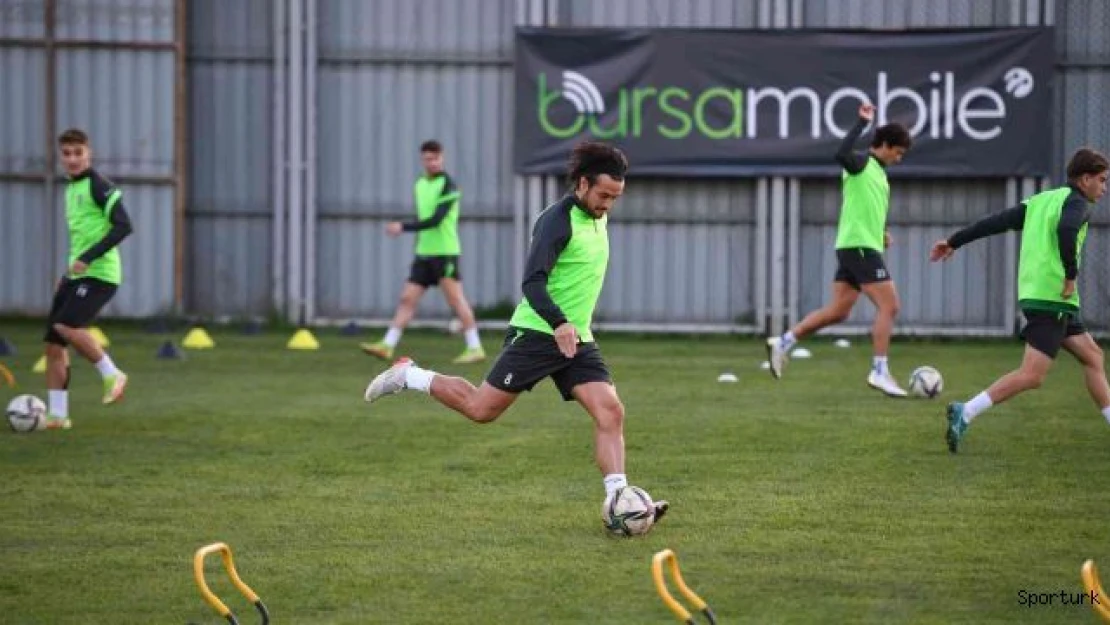 Bursaspor'da Gaziantep FK maç hazırlıkları sürüyor - Yeşil-beyazlı takım taktik çalıştı