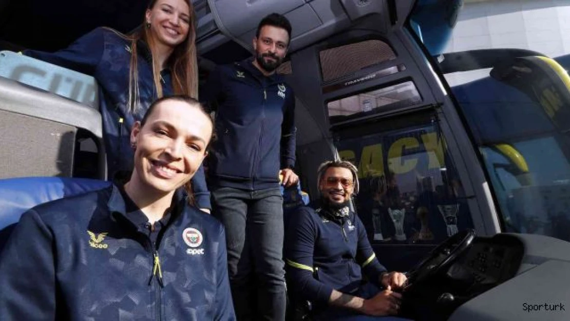 Fenerbahçe'de yeni otobüsler teslim edildi