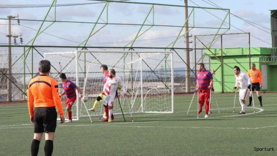 Gebze ampute ekibinden 3-1'lik galibiyet