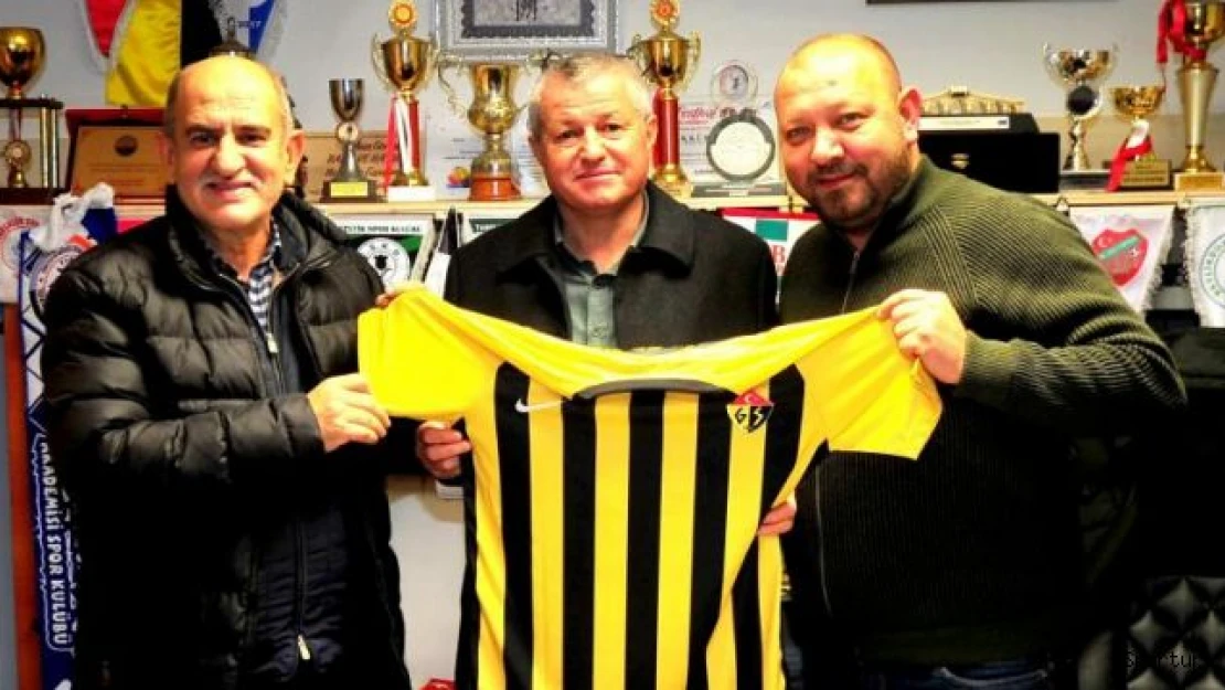 Güzelcespor'dan Yüncü'ye Forma jesti