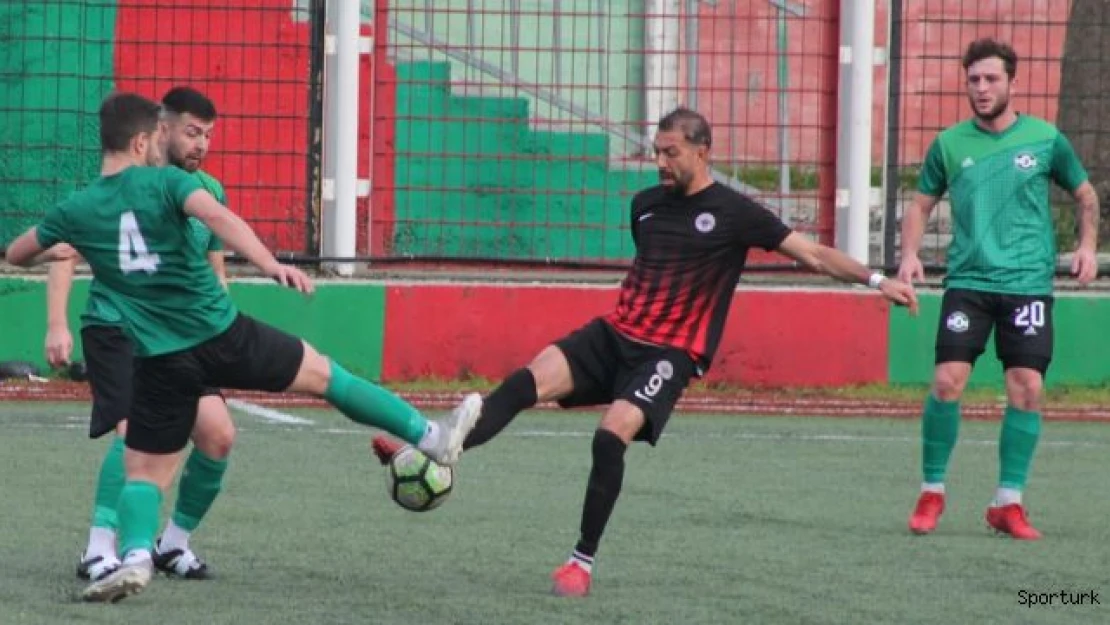 Levent Paşabahçe'den 3 puanı kapıp döndü