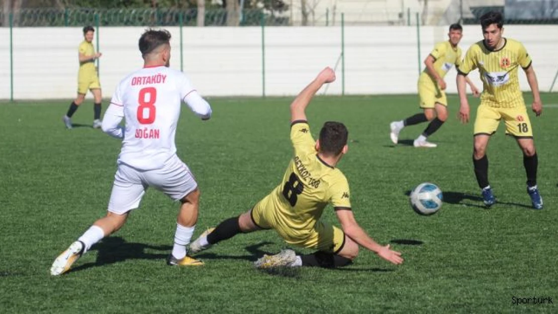 Beykoz 1908 Ortaköyspor'a 2 golle mağlup